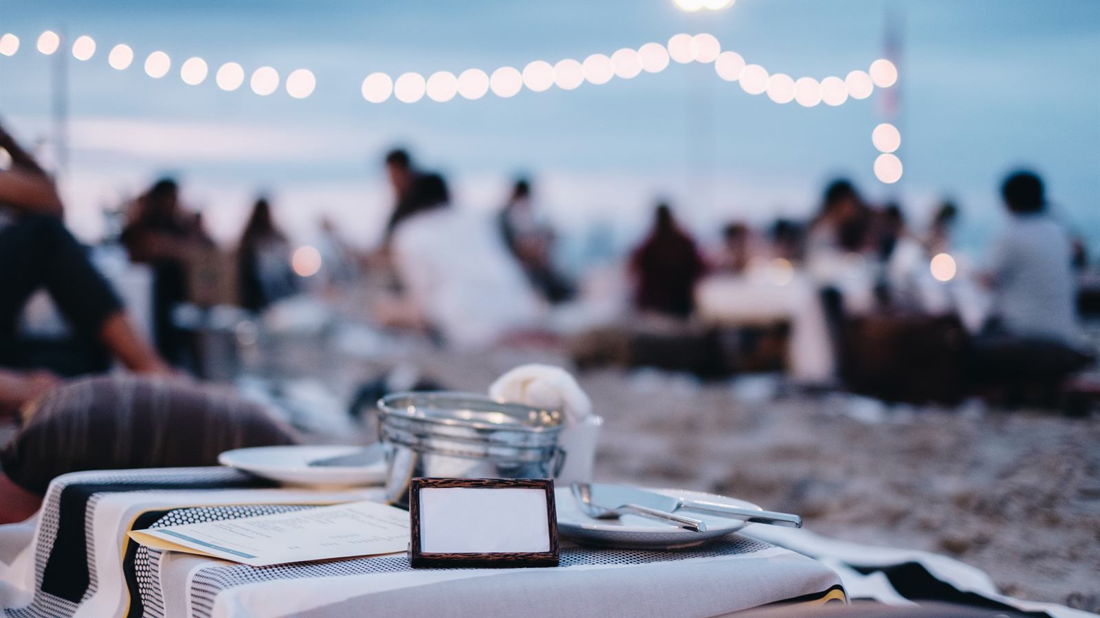 Luxury seaside dinner gathering in the Crays lifestyle network